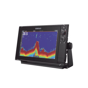 Pantalla Náutica NSS12 evo3S / Pantalla SolarMAX IPS 12 Pulgadas / Procesador iMX 8 / Ecosonda Integrada 1kW CHIRP / Conectividad Inalámbrica / Cartografía C-MAP® Preinstalada / Compatibilidad con Accesorios Simrad / Montaje Flush