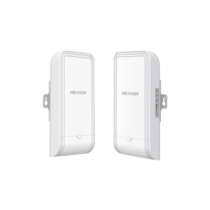 Kit Punto de Acceso (AC) PTP y PTMP en 5 GHz / PoE / Hasta 867 Mbps / Salida PoE (Alimenta una Cámara) / Antena Sectorial de H: 50° / MIMO 2X2 / 8 dBi de Ganancia / Uso en Exterior / Administración Gratuita desde la Nube