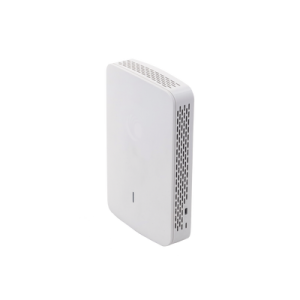 Punto de Acceso Empresarial Wi-Fi 6 / Con diseño para Pared / 3 Puertos Gigabit (1 con Salida PoE) / Doble banda en ( 2.4 y 5 GHz) / Hasta 2.5 Gbps / Gestión desde la Nube / Alimentación PoE af